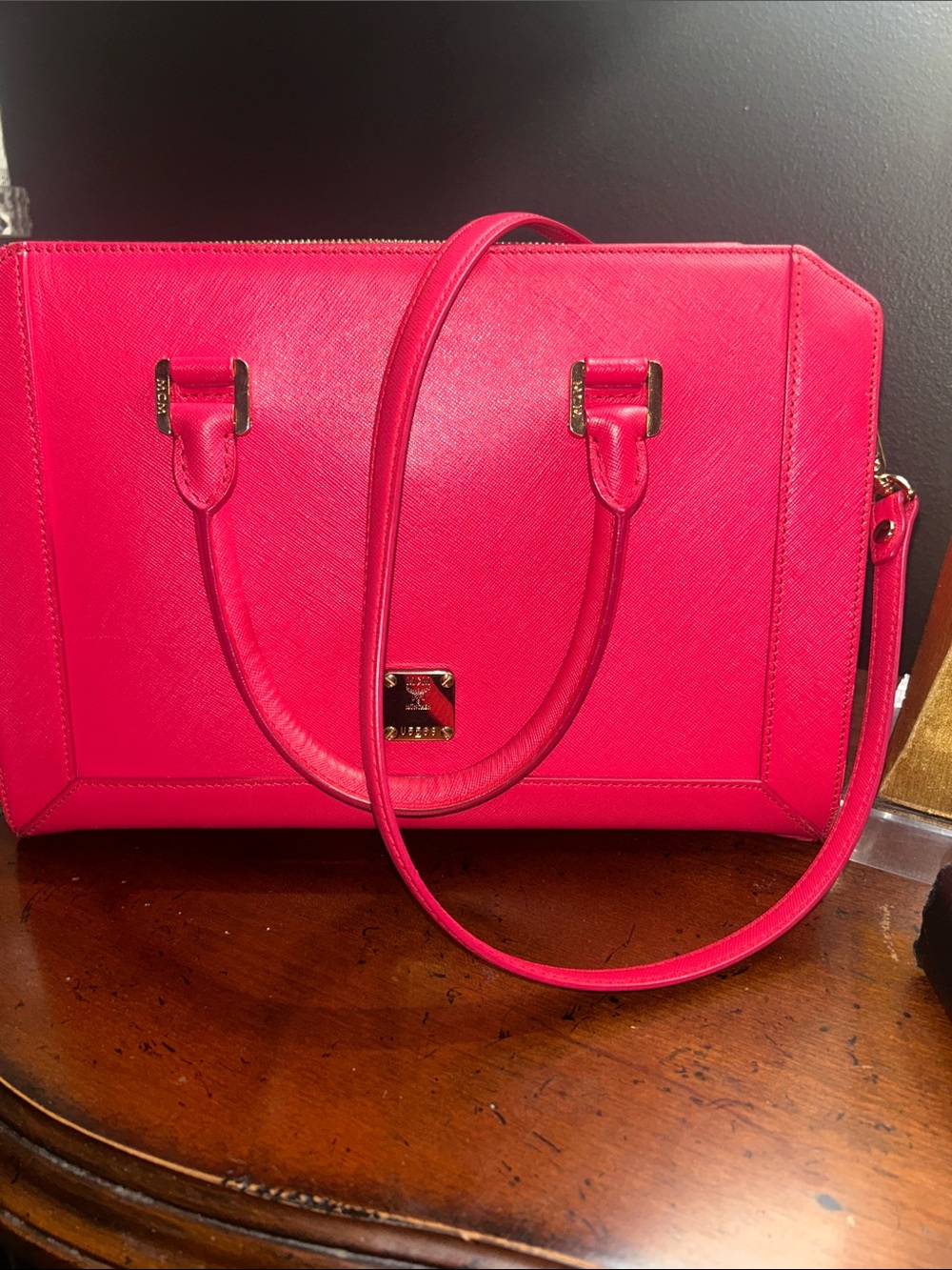 MCM  Leather Top Handle Structured Satchel in Vibrant Mauve’ with Gold Hardware